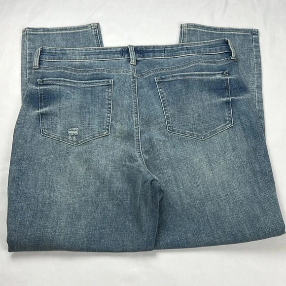 NYDJ Women’s Lift x Tuck Technology Girlfriend Stretchy Ankle Jean - Picture 3 of 10